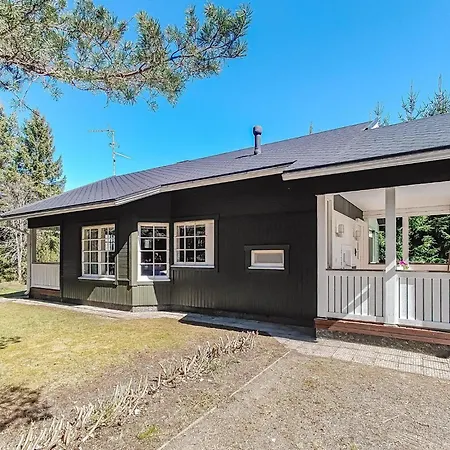 Heikinniemi By Interhome Сasa de vacaciones Joutsa